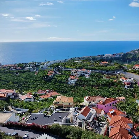 Villa Like Ii - Casa Espacosa Com 3 Quartos E Vista Mar *