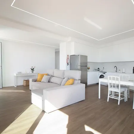 Villa Like Ii - Casa Espacosa Com 3 Quartos E Vista Mar Funchal (Madeira)